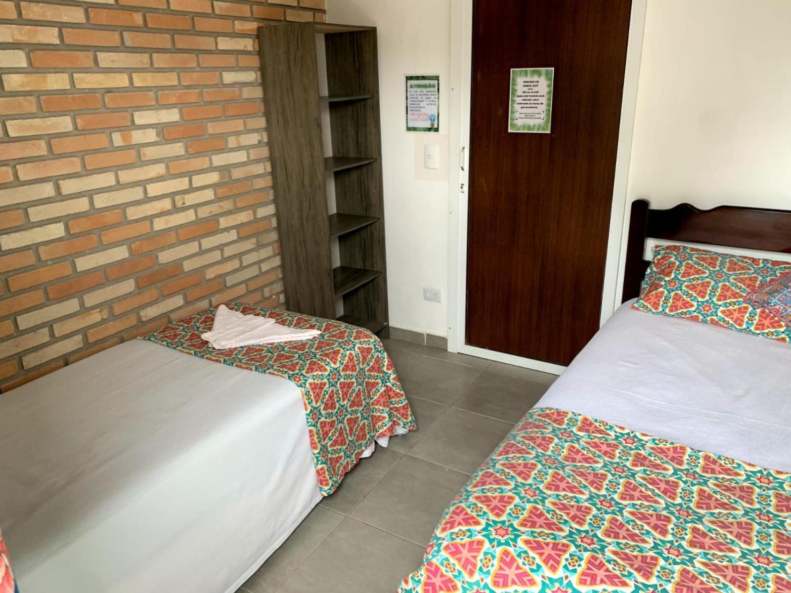 Hostel Vento Leste 봄비나스 외부 사진