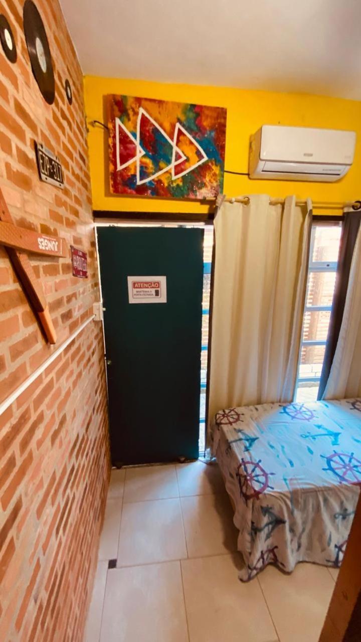 Hostel Vento Leste 봄비나스 외부 사진